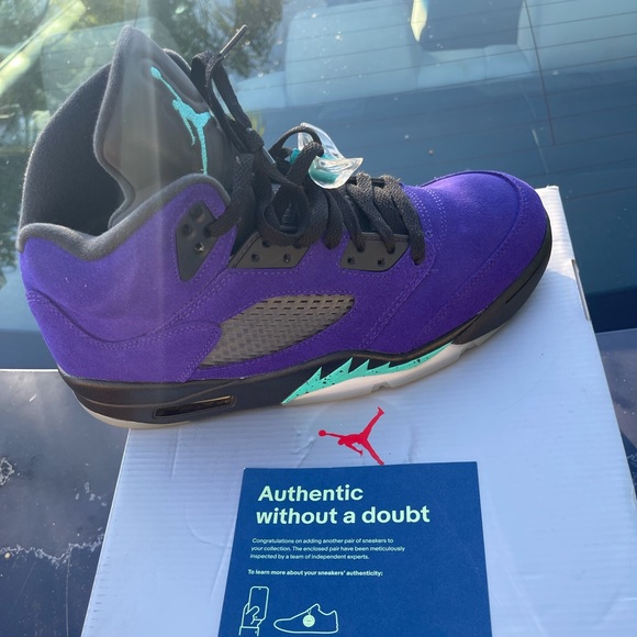Air Jordan grape 5s